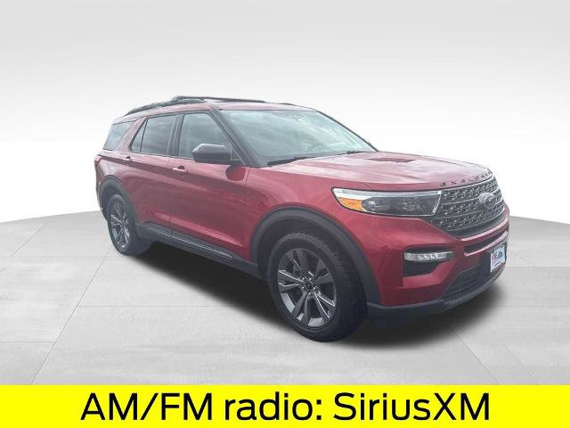 Certified 2022 Ford Explorer XLT w/ Equipment Group 202A image 8