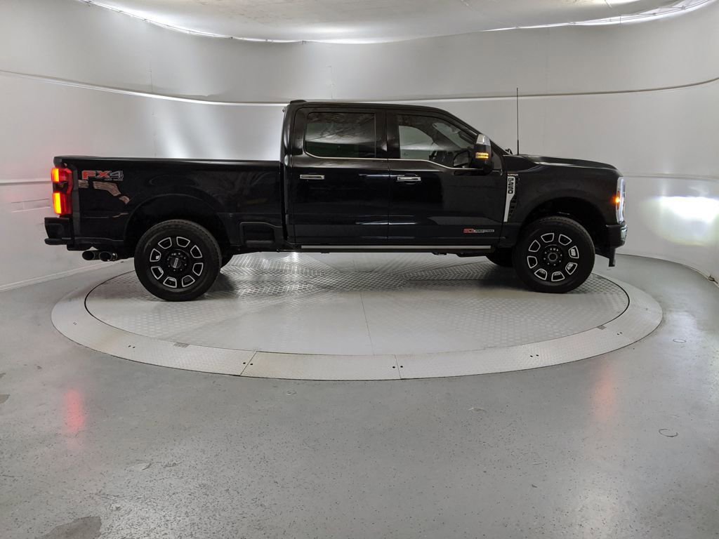 Certified 2024 Ford F250 Platinum image 2