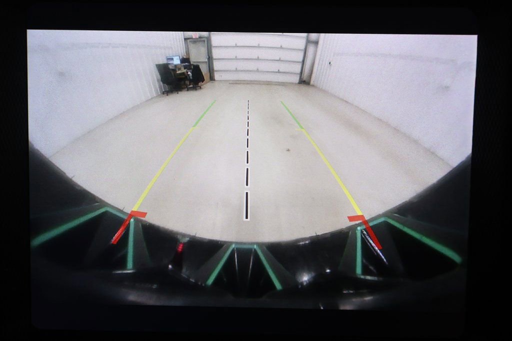 Used 2019 Jeep Wrangler Unlimited Sahara w/ Uconnect 4C Nav & Sound Group image 28