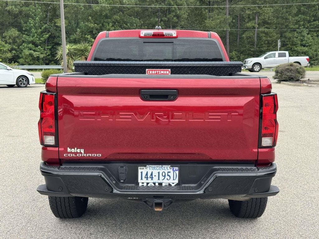 Used 2025 Chevrolet Colorado Trail Boss AWD/4WD image 23