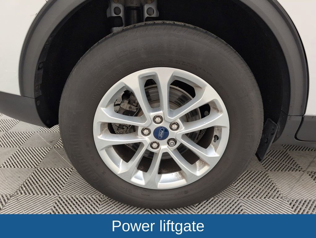 Certified 2022 Ford Escape SE w/ Convenience Package image 18