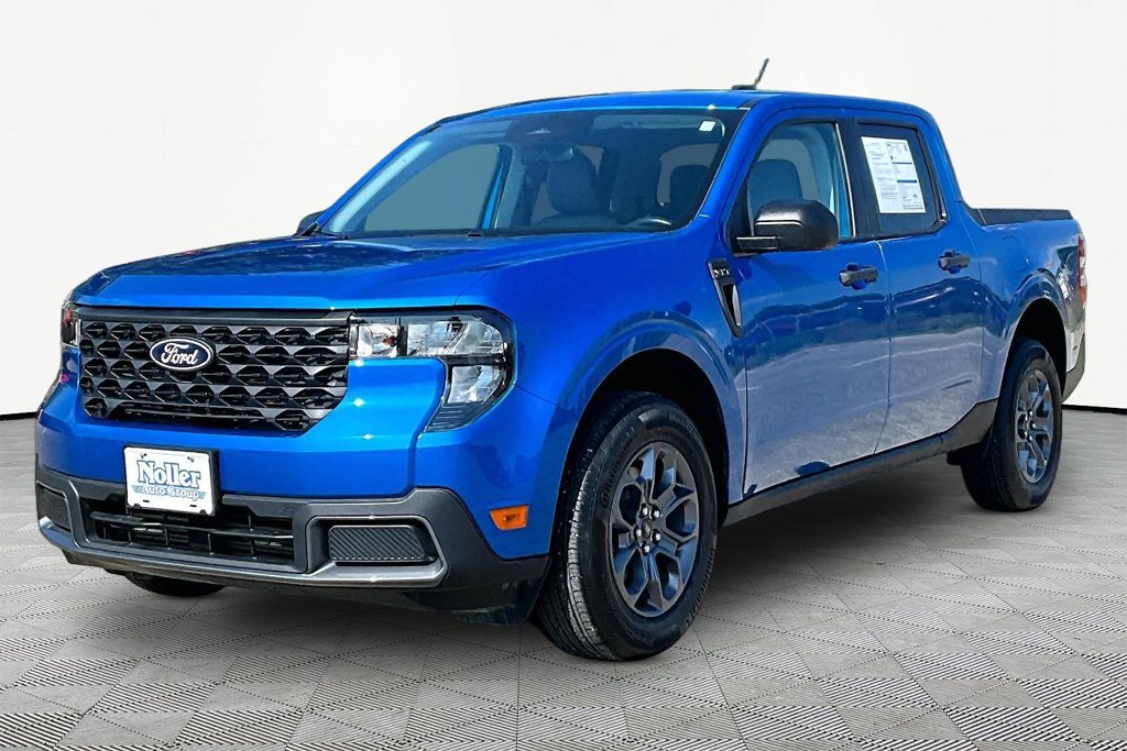 Certified 2025 Ford Maverick XLT w/ Equipment Group 302A