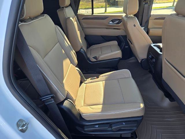 Used 2022 Chevrolet Tahoe Premier AWD/4WD image 11
