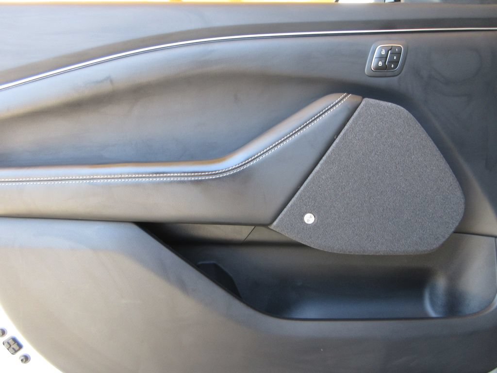 Certified 2022 Ford Mustang Mach-E Premium RWD image 10