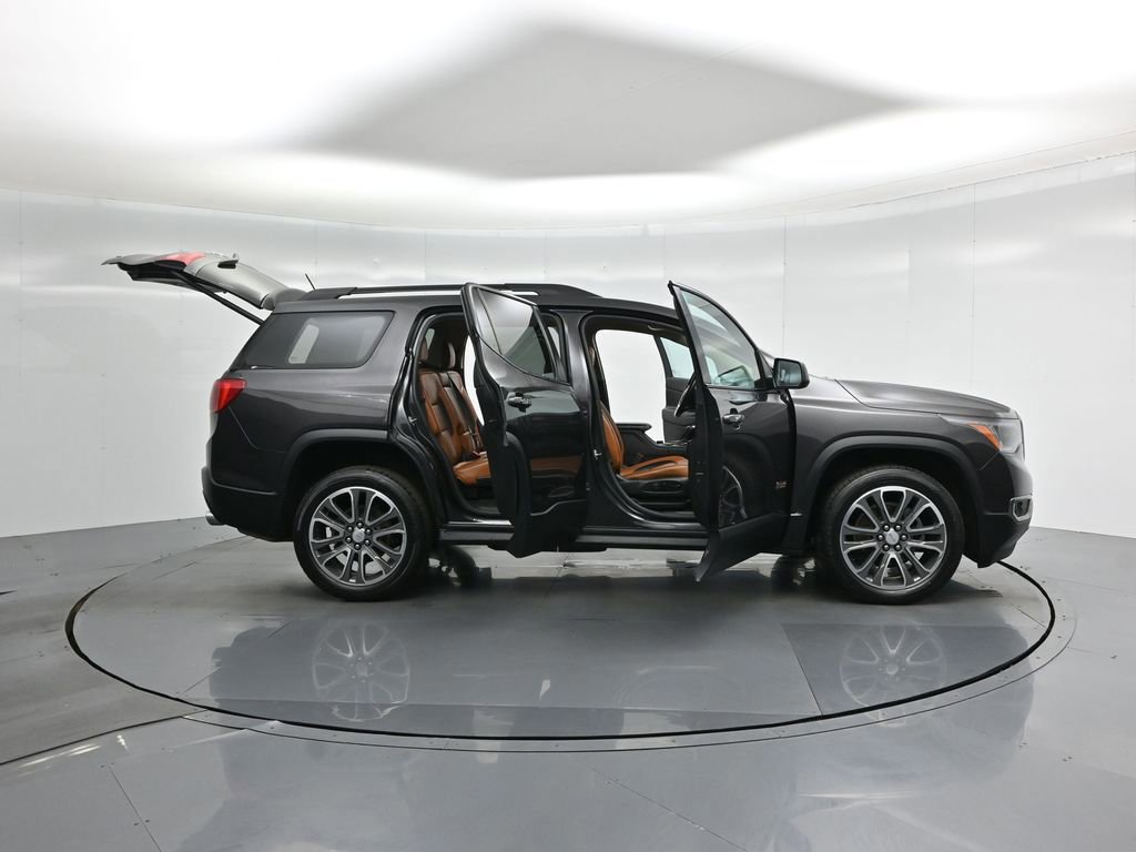 Used 2017 GMC Acadia SLT image 34