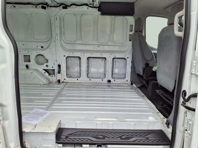 Certified 2017 Ford Transit 150 130 Low Roof RWD image 8