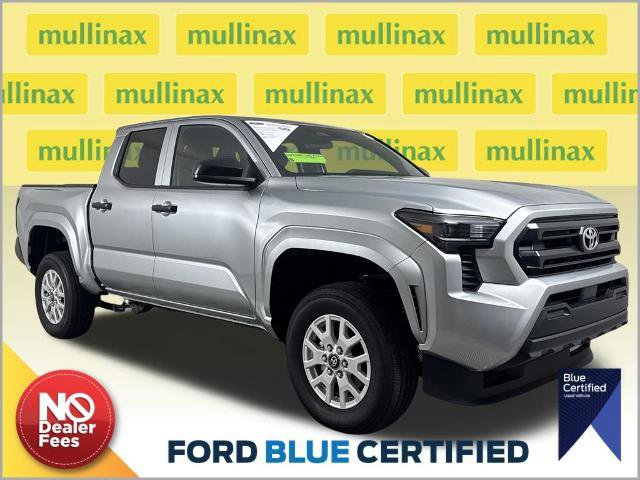 Used 2025 Toyota Tacoma SR image 6