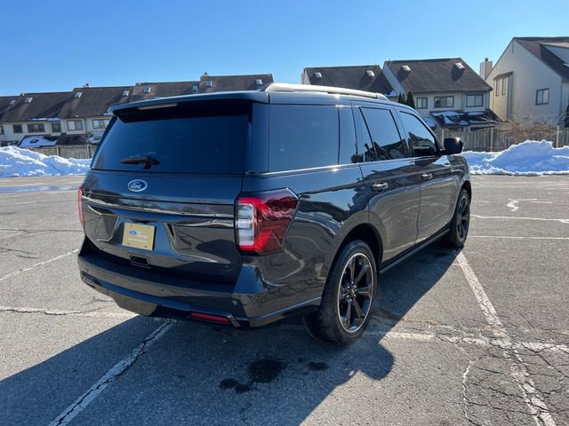 Certified 2022 Ford Expedition Limited image 9