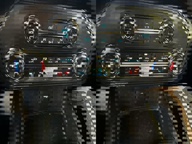 Certified 2024 Ford Bronco Big Bend image 28