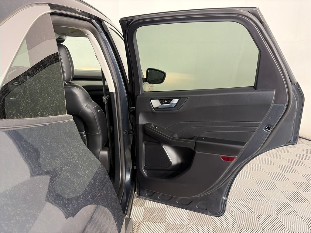 Certified 2022 Ford Escape SEL AWD/4WD image 28