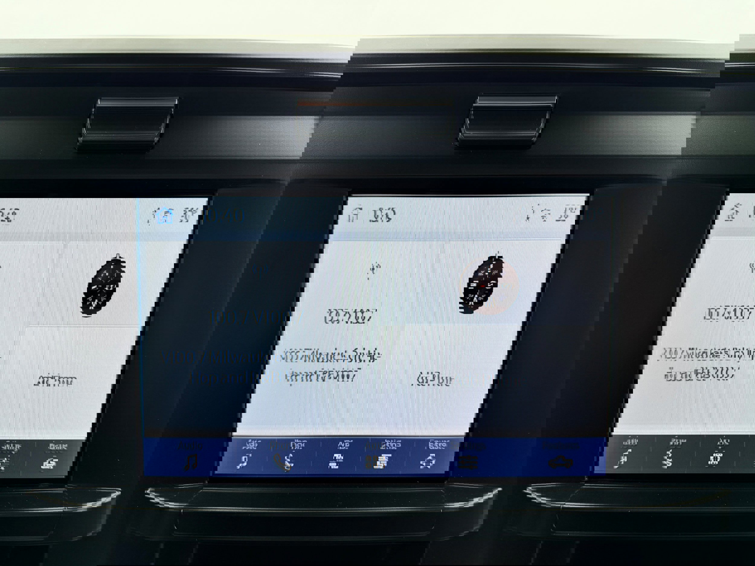 Certified 2025 Ford F250 XLT w/ Snow Plow Prep Package image 24