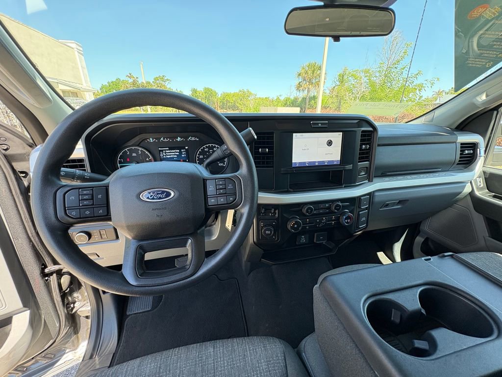 Certified 2025 Ford F250 XLT image 13