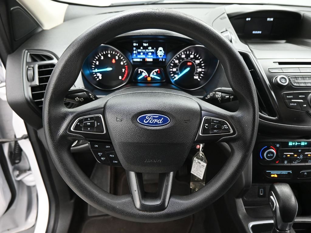Certified 2018 Ford Escape SE FWD image 12
