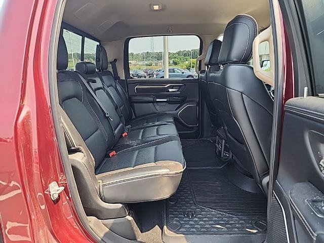 Used 2019 RAM 1500 Laramie AWD/4WD image 11
