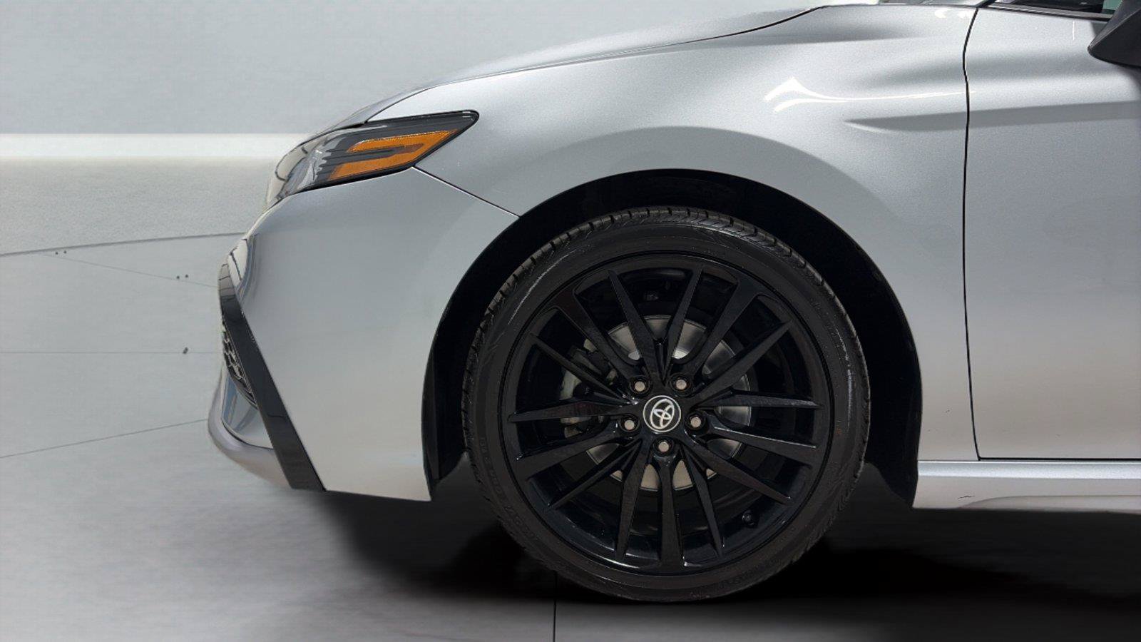 Used 2024 Toyota Camry XSE FWD image 21