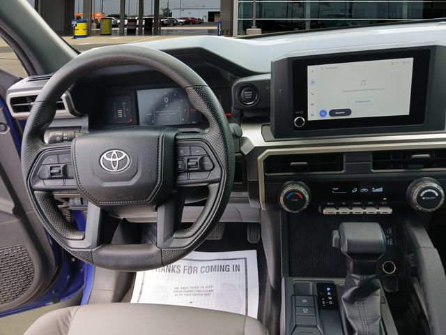 Used 2025 Toyota Tacoma SR5 RWD image 10