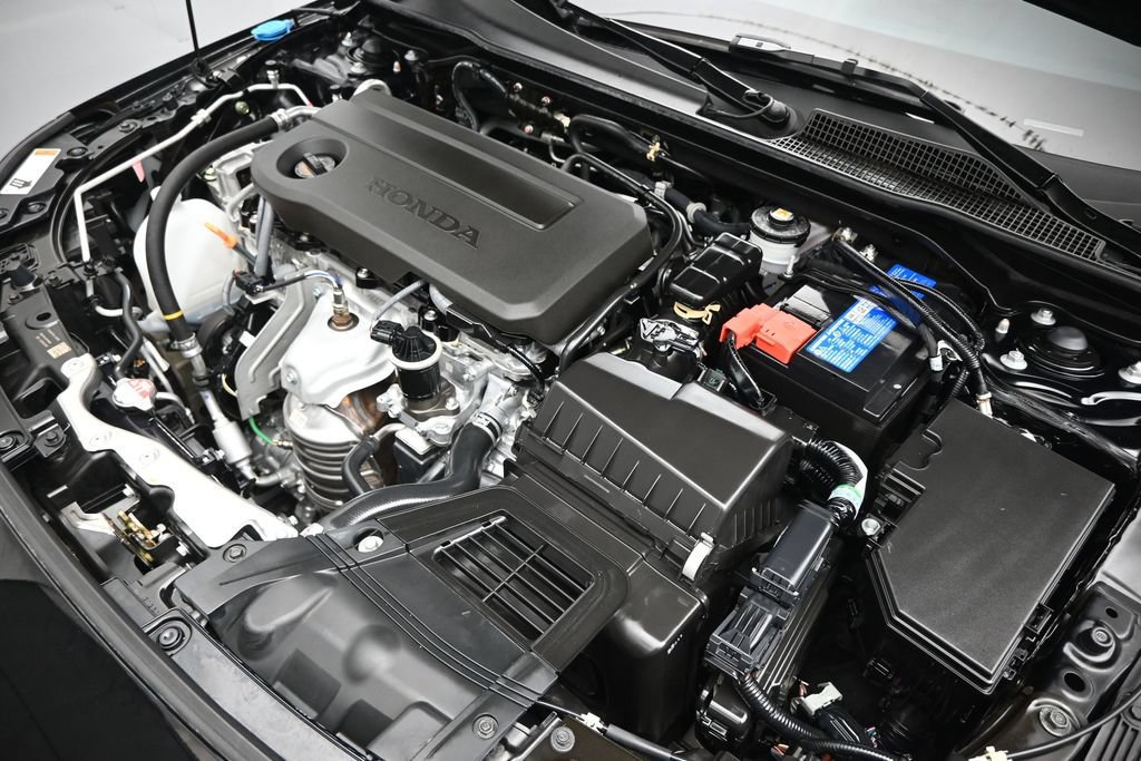 Used 2025 Honda Civic Sport image 23