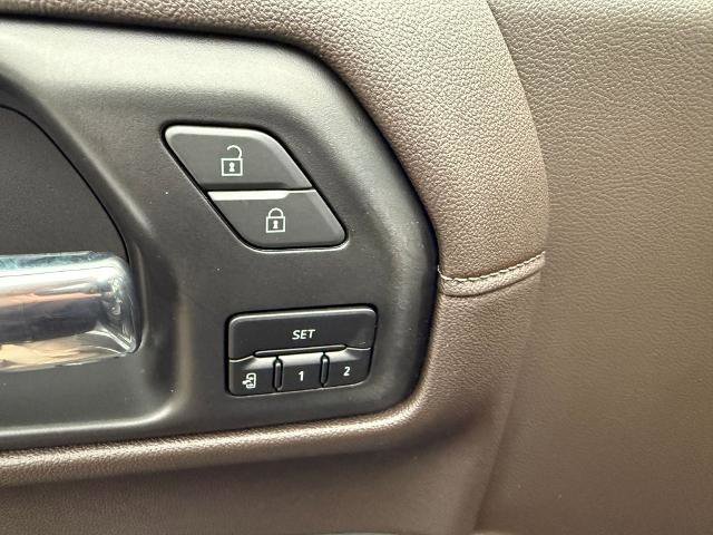Used 2022 GMC Sierra 1500 Denali w/ Denali Reserve Package image 39