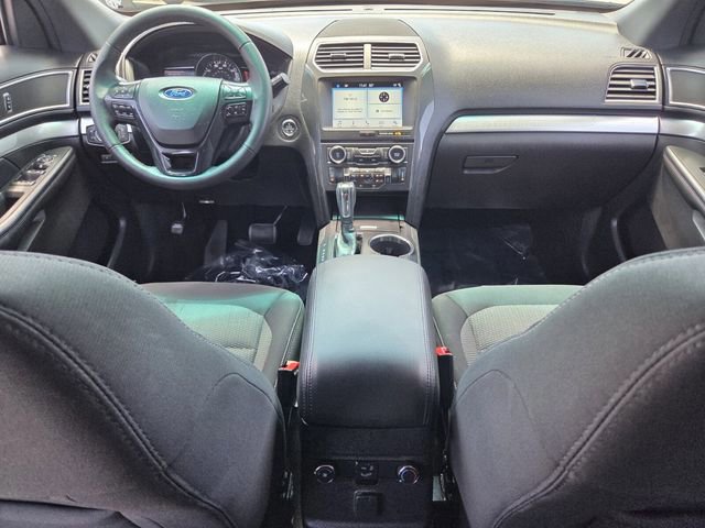 Certified 2017 Ford Explorer XLT w/ Equipment Group 201A FWD image 16