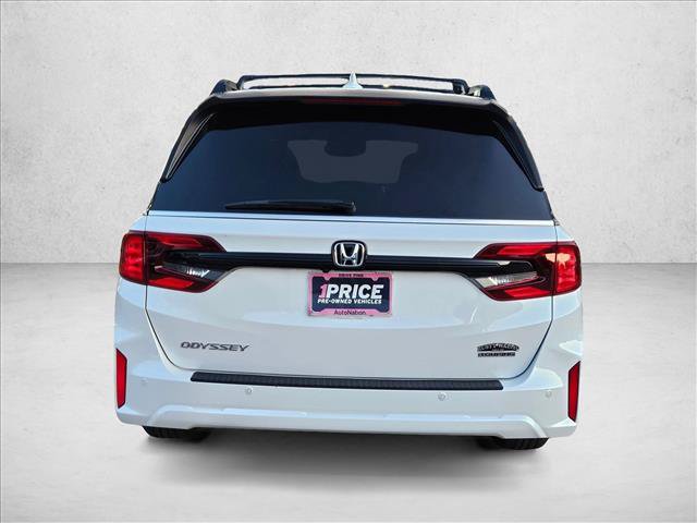 Used 2025 Honda Odyssey Touring image 6