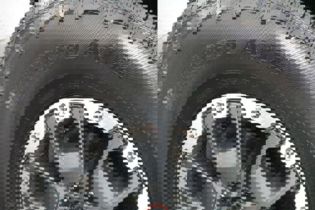 Used 2025 Nissan Frontier PRO-4X w/ Pro Convenience Package AWD/4WD image 35