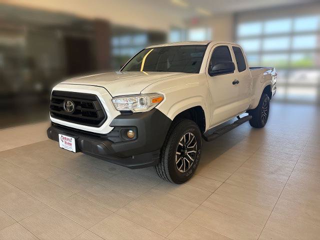 Used 2023 Toyota Tacoma SR RWD image 4