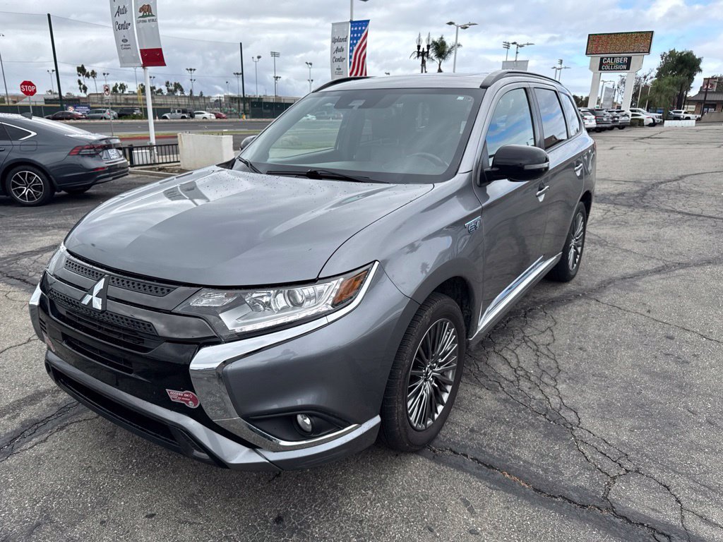 Used 2021 Mitsubishi Outlander LE AWD/4WD image 4