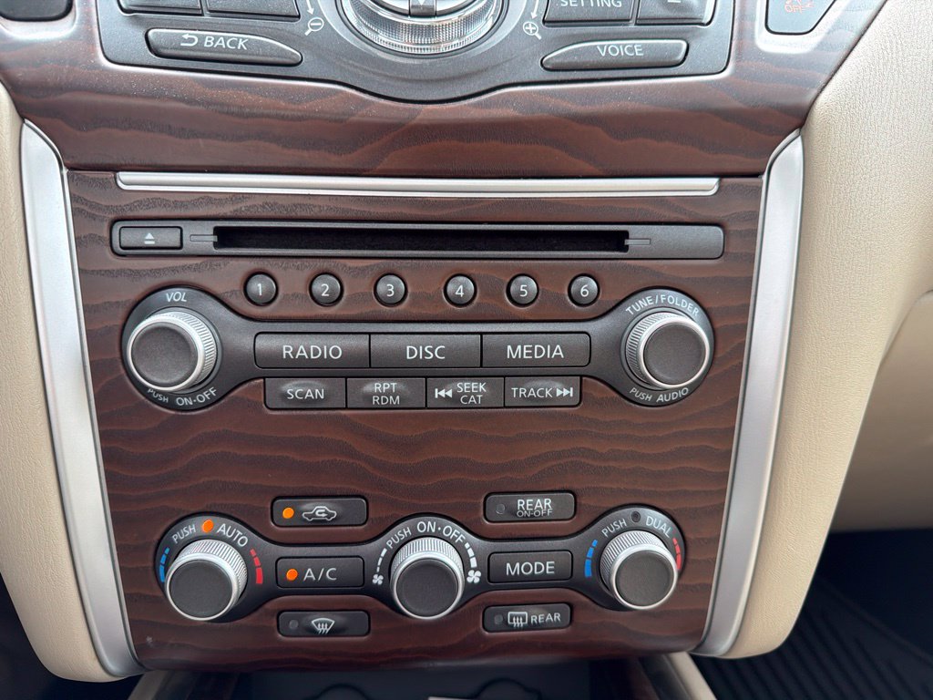 Used 2017 Nissan Pathfinder Platinum AWD/4WD image 53