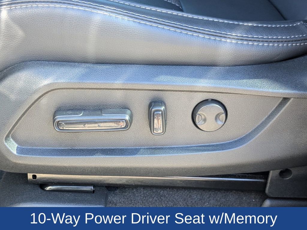 Used 2025 Honda Pilot EX-L image 16