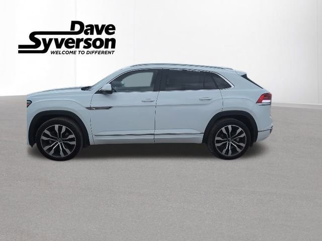 Used 2021 Volkswagen Atlas Cross Sport SEL R-Line image 2