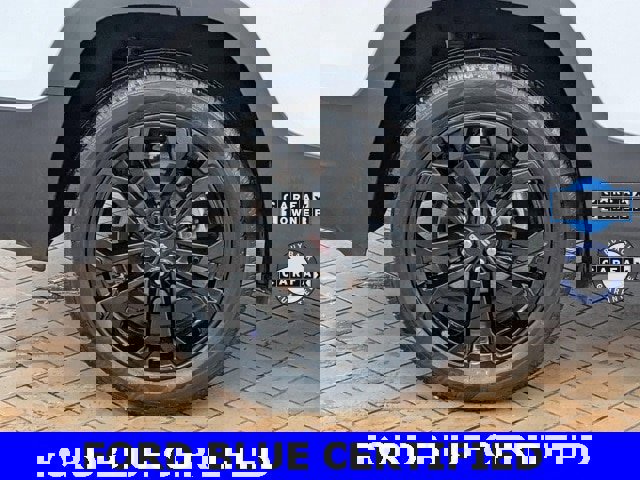 Used 2022 GMC Terrain SLE w/ Driver Convenience Package image 10