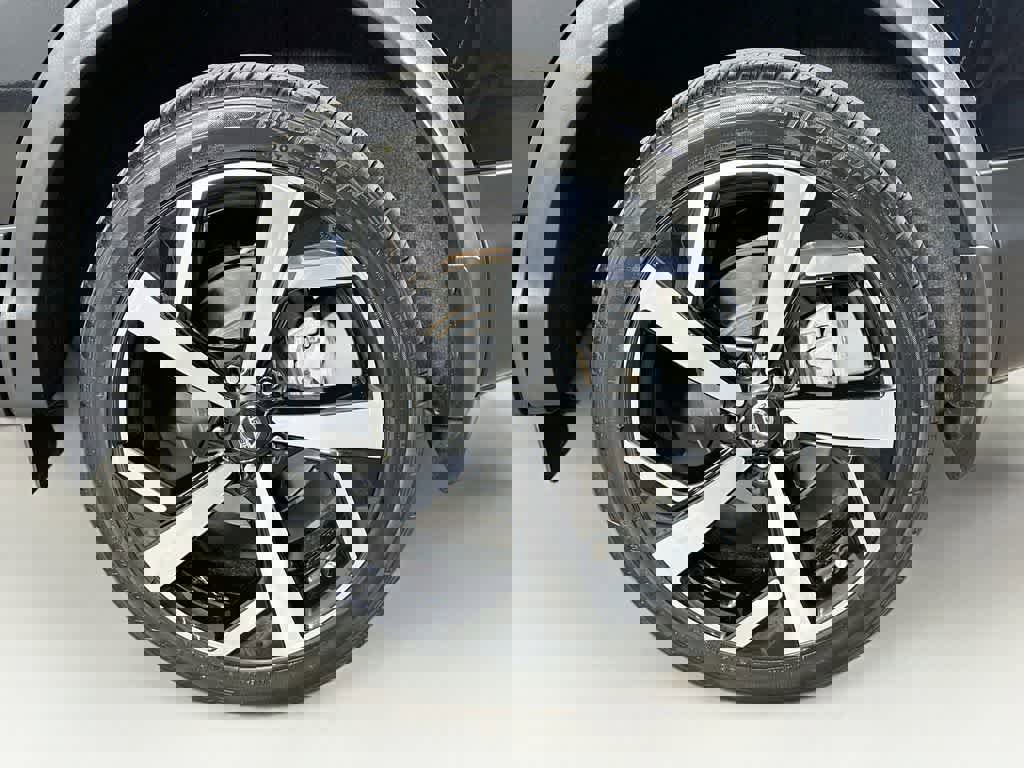 Used 2022 Nissan Rogue Sport SL image 8