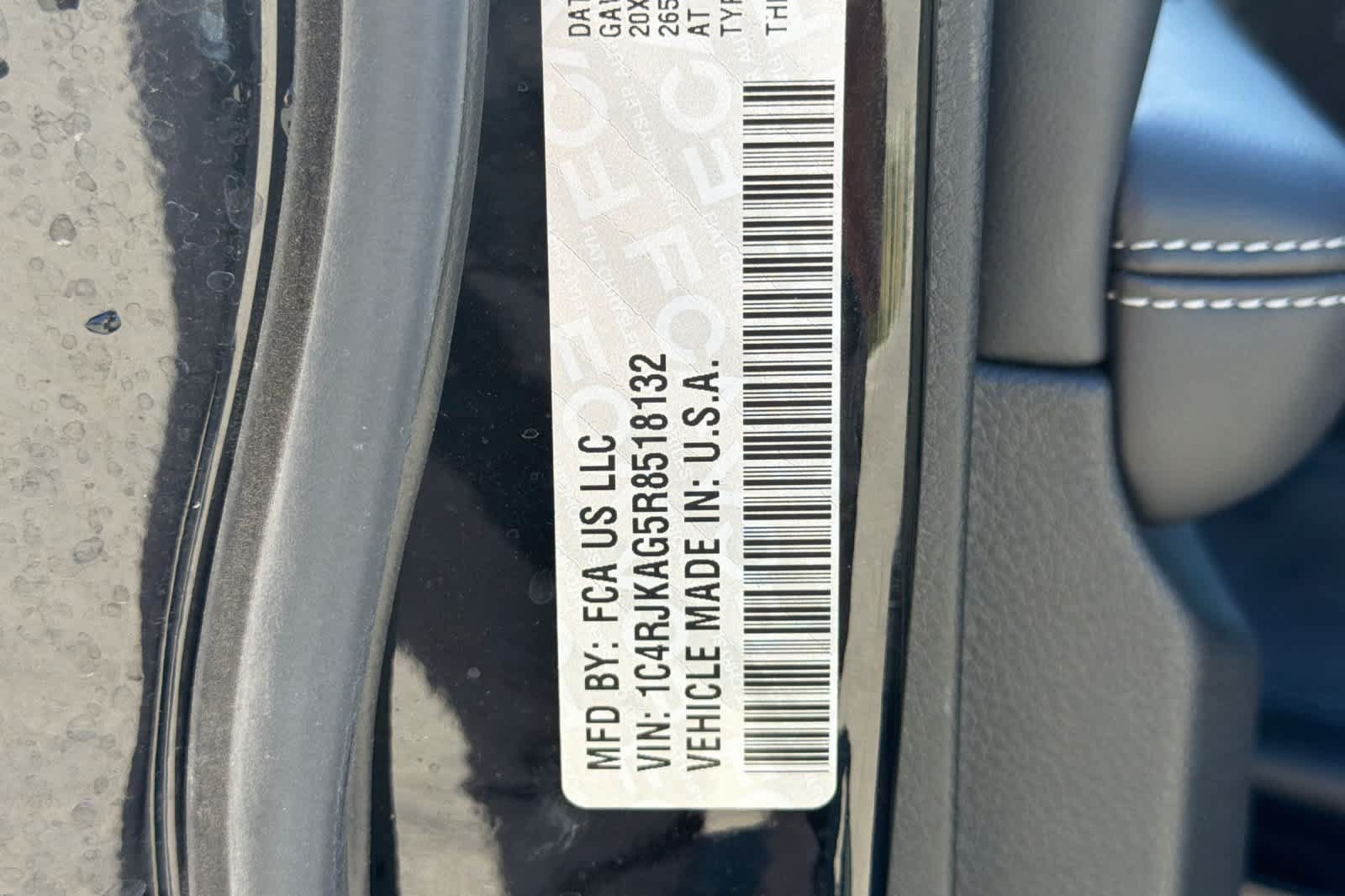 Used 2024 Jeep Grand Cherokee L Altitude AWD/4WD image 30