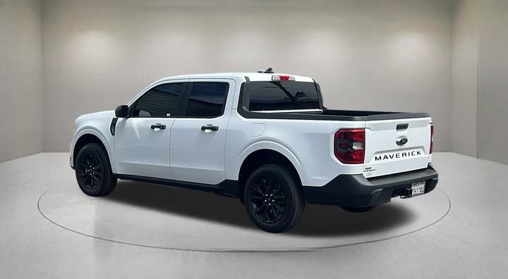 Certified 2024 Ford Maverick XLT w/ XLT Luxury Package FWD image 4