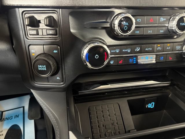 Certified 2026 Ford F450 Platinum w/ FX4 Off-Road Package AWD/4WD image 16