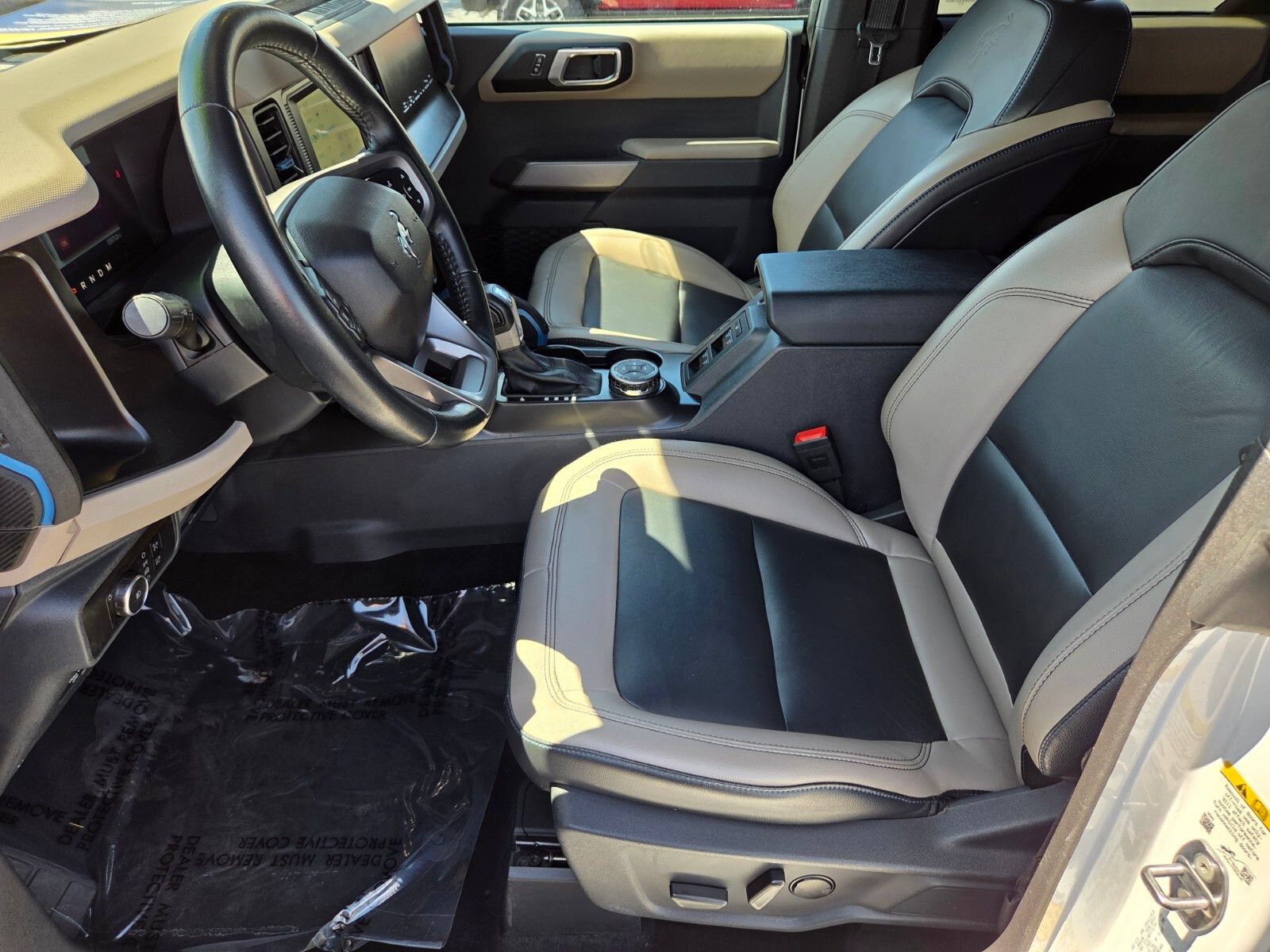 Certified 2023 Ford Bronco Wildtrak AWD/4WD image 9