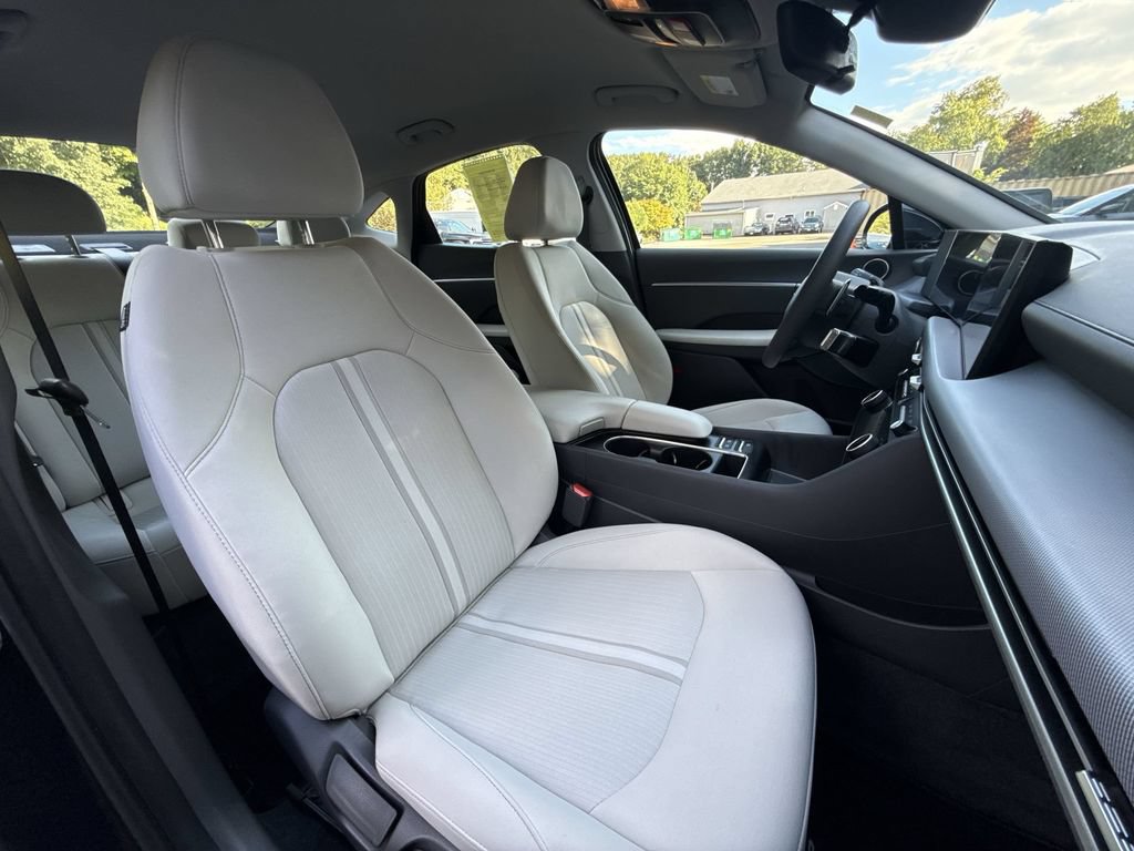 Used 2025 Hyundai Sonata SEL AWD/4WD image 23