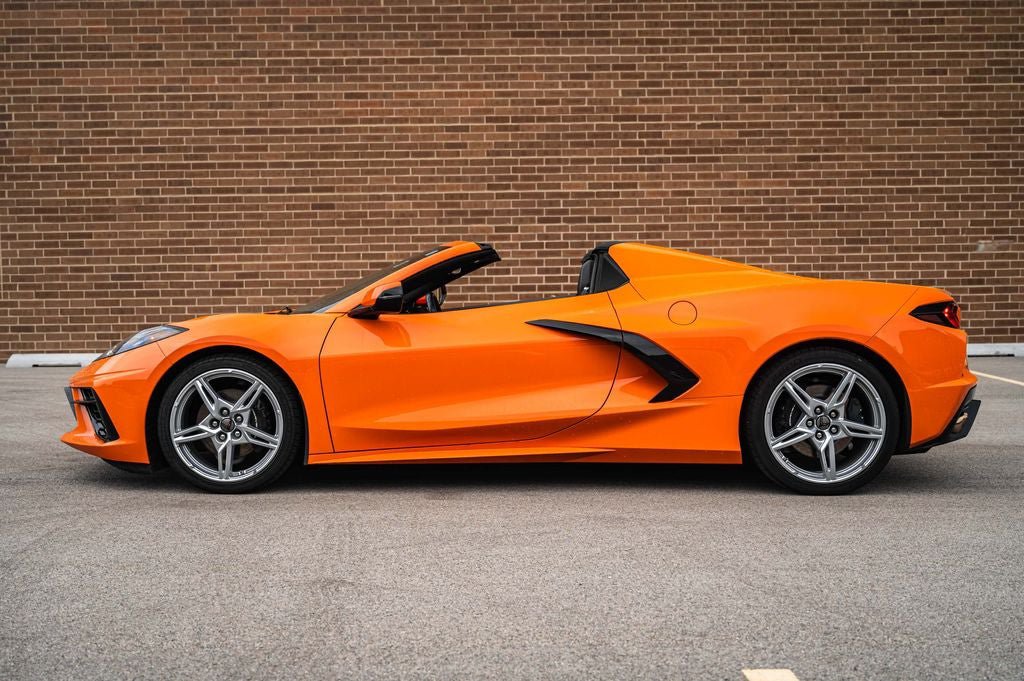 Used 2024 Chevrolet Corvette Stingray Preferred Conv w/ 2LT RWD image 3