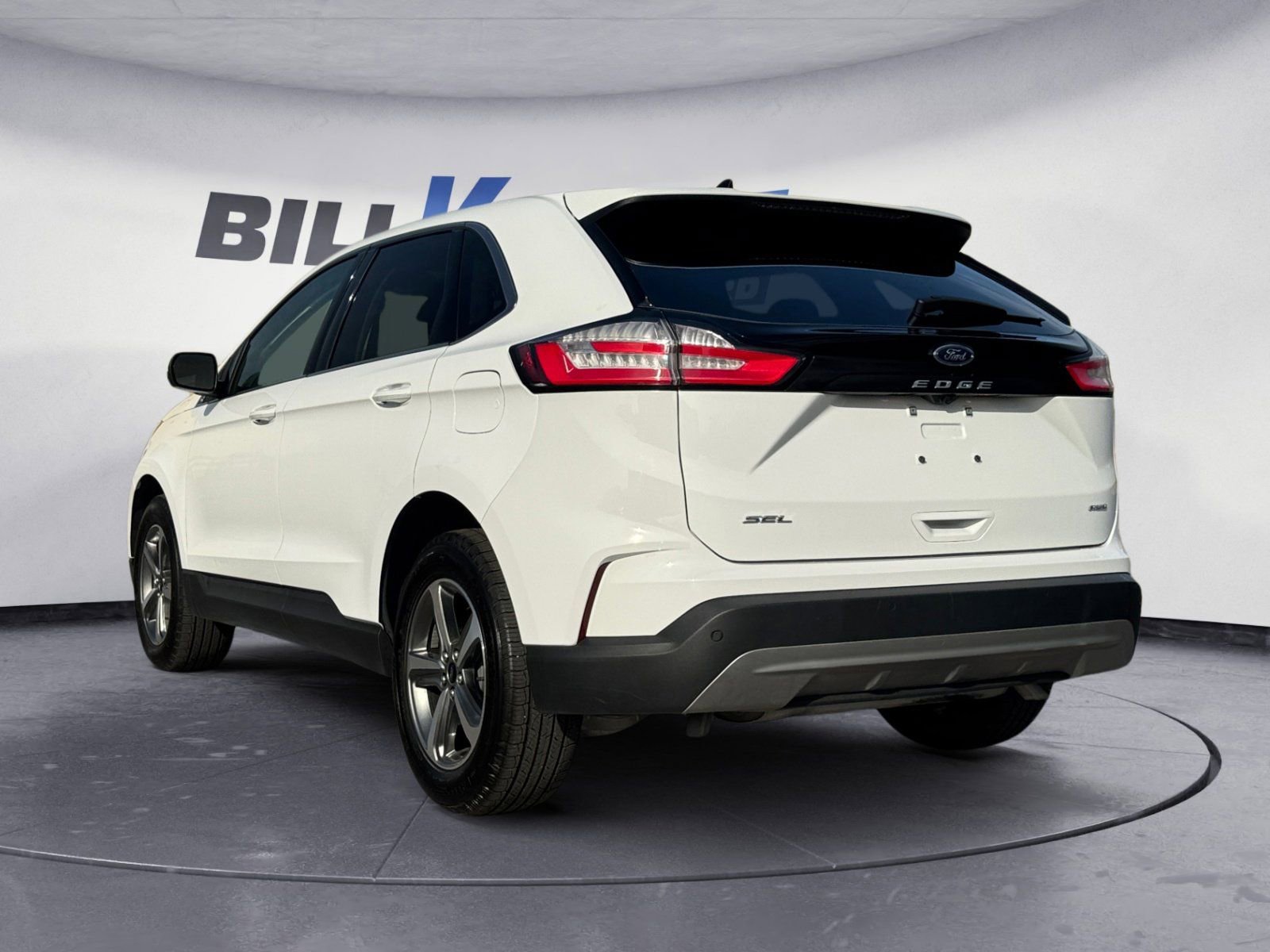 Certified 2024 Ford Edge SEL w/ Convenience Package image 3