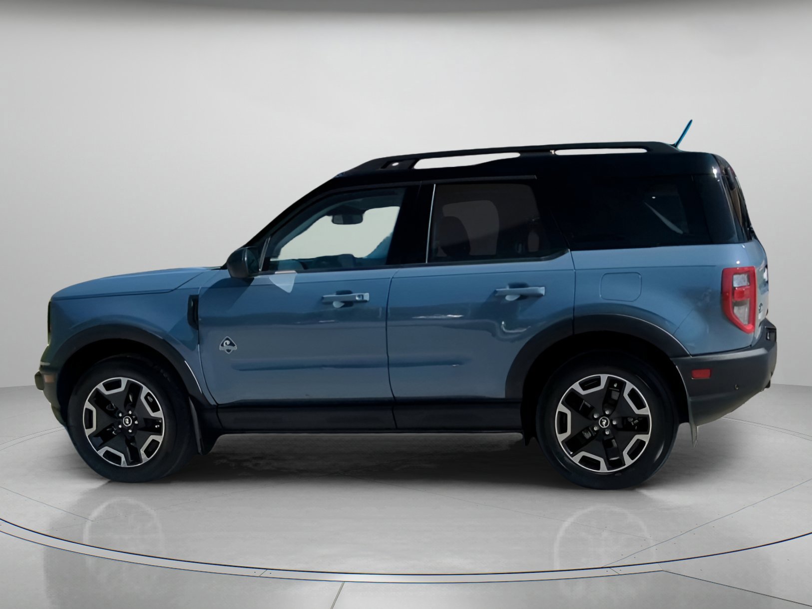 Certified 2024 Ford Bronco Sport Outer Banks w/ Tech Package image 10