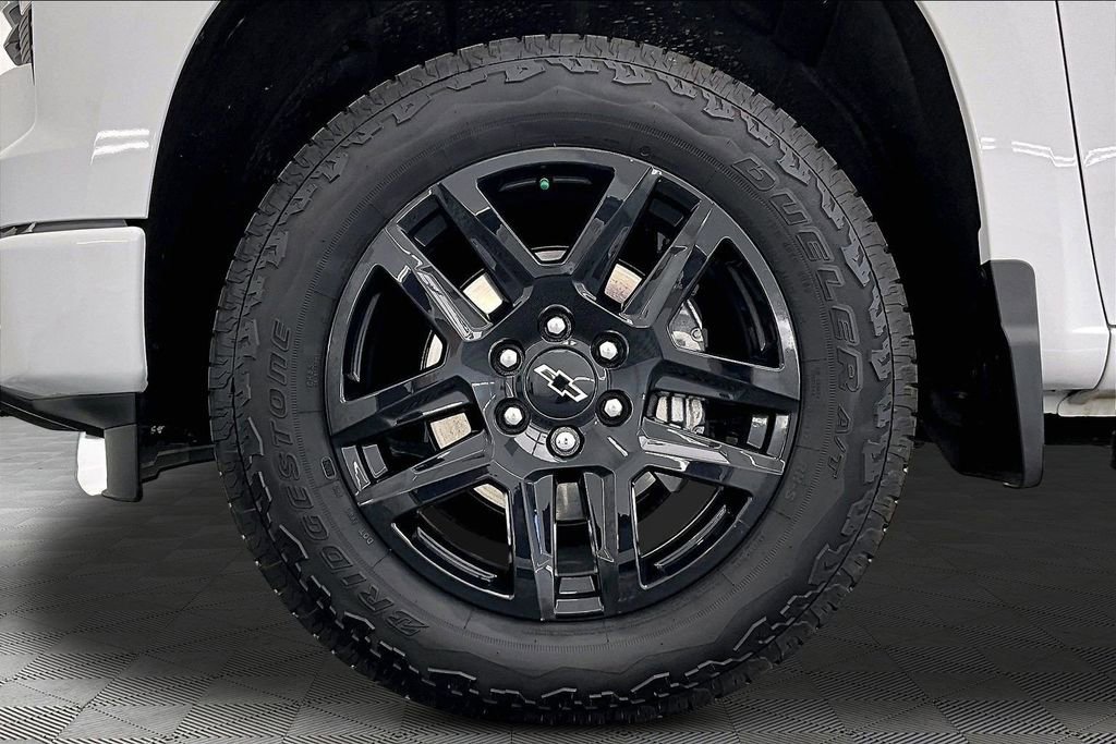 Used 2025 Chevrolet Silverado 1500 RST w/ All Star Edition Plus AWD/4WD image 9