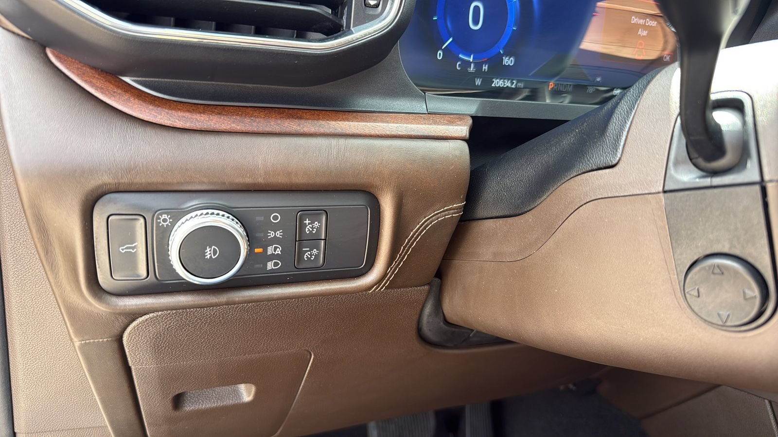 Certified 2021 Ford Explorer King Ranch w/ Premium Technology Package RWD image 17