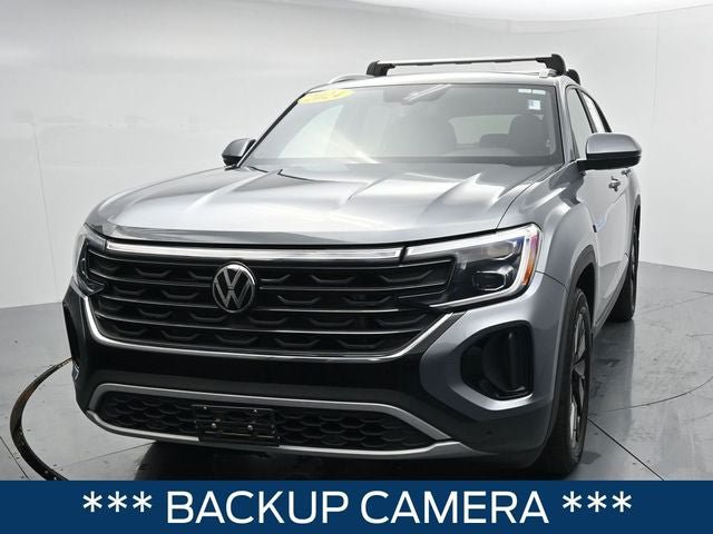 Used 2024 Volkswagen Atlas Cross Sport SE AWD/4WD image 4