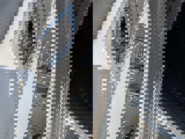 Certified 2023 Ford Explorer XLT w/ Equipment Group 202A image 21