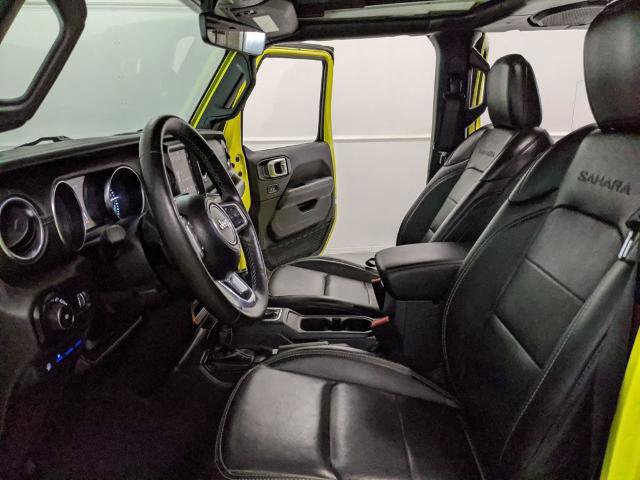 Used 2023 Jeep Wrangler Unlimited Sahara w/ Cold Weather Group image 16