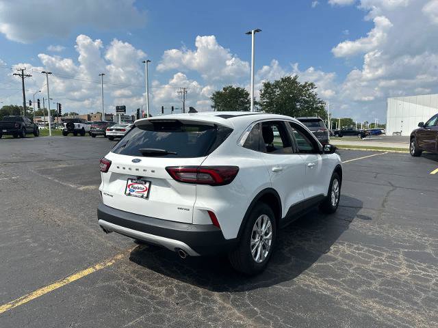Certified 2023 Ford Escape Active AWD/4WD image 8