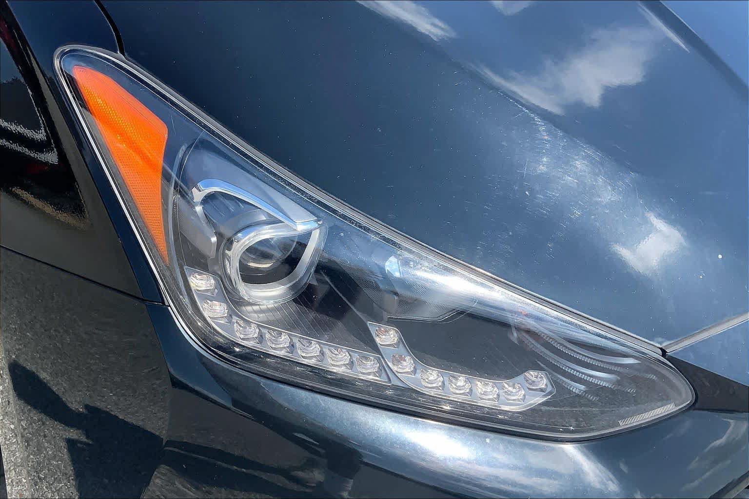 Used 2020 Hyundai Veloster Turbo FWD image 28