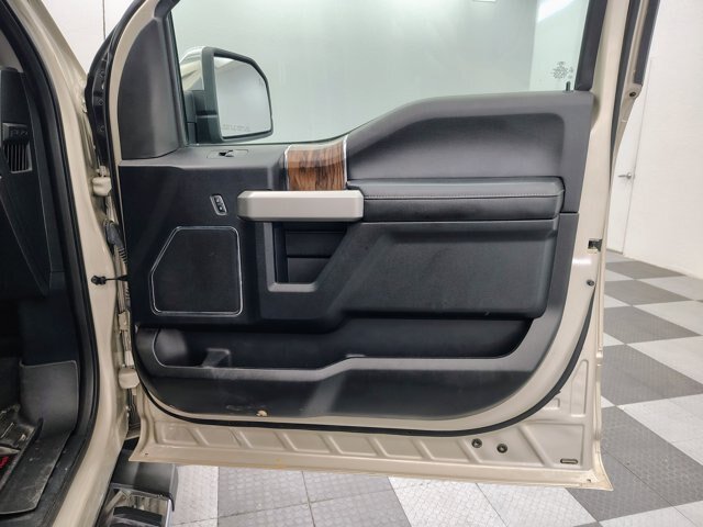 Certified 2018 Ford F150 Lariat w/ Equipment Group 502A Luxury AWD/4WD image 14