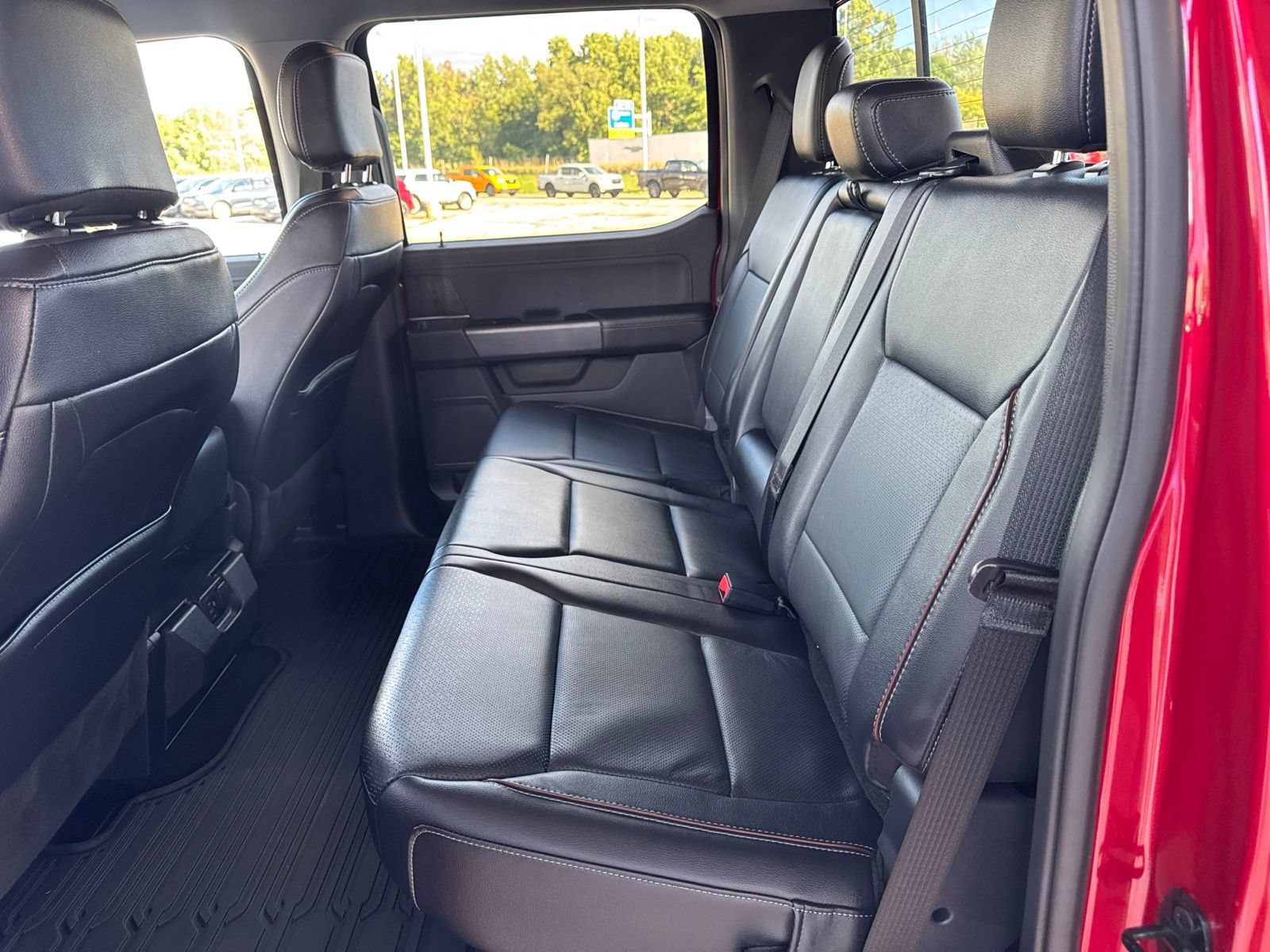 Certified 2022 Ford F150 Lariat w/ Tow Technology Package AWD/4WD image 39