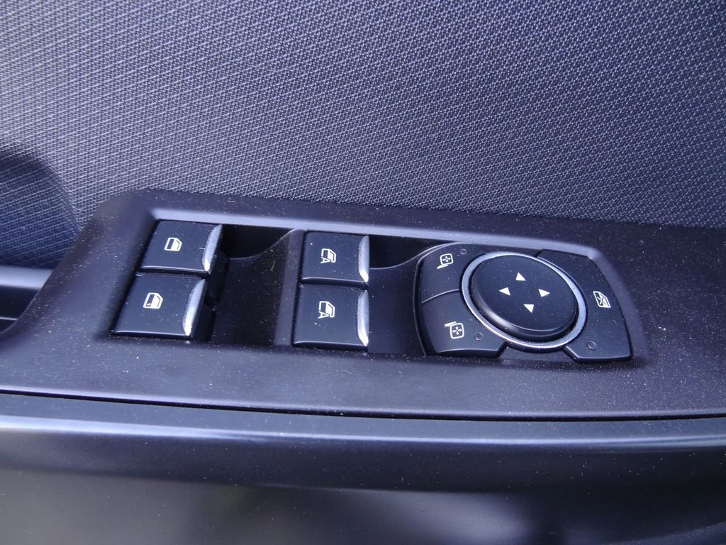 Certified 2022 Ford F150 XL w/ STX Black Appearance Package image 15